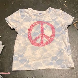 Old navy tie dye peace tshirt